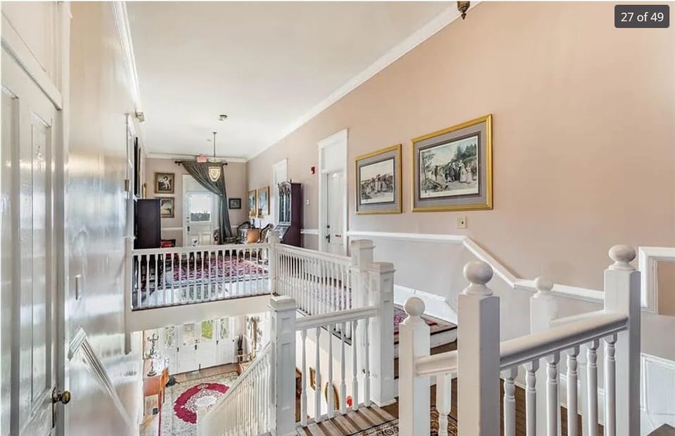 Upstairs Foyer