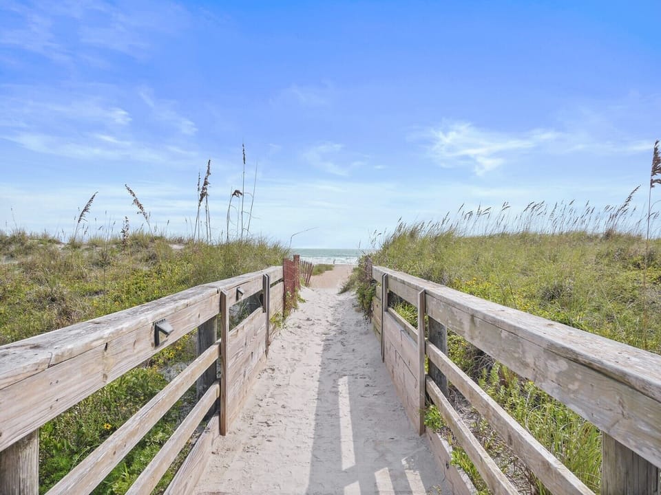 Boardwalk to the beach