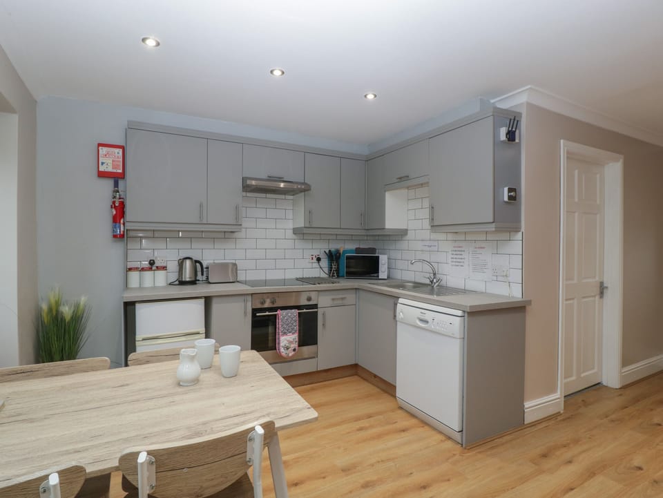Fridge, dishwasher, electric kettle, toaster