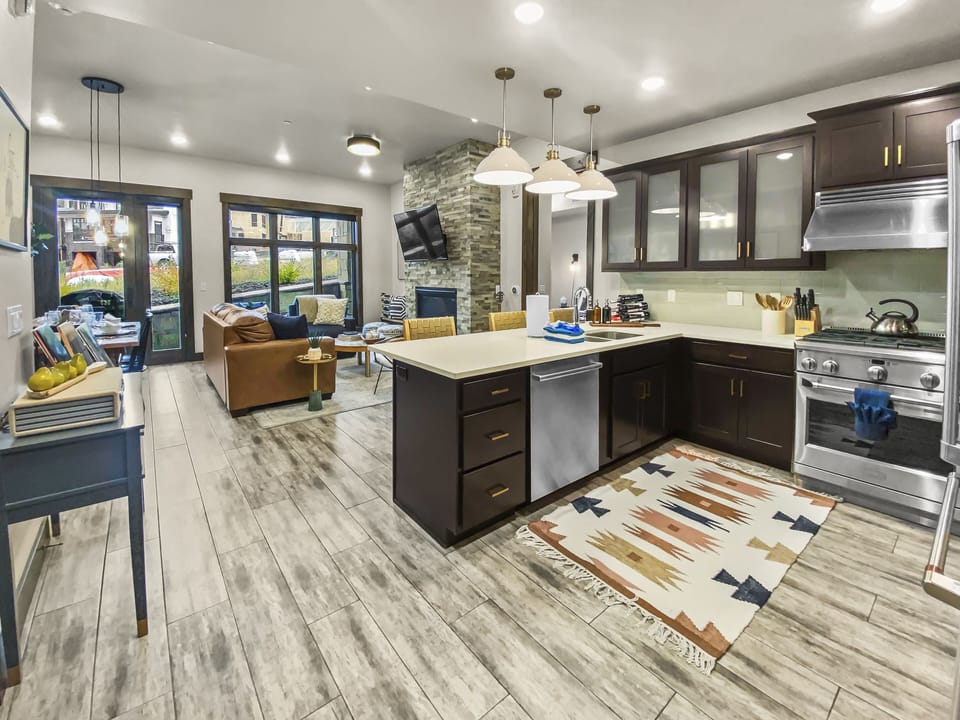 Condo, 2 Bedrooms | Private kitchen | Coffee/tea maker, fridge, oven, electric kettle