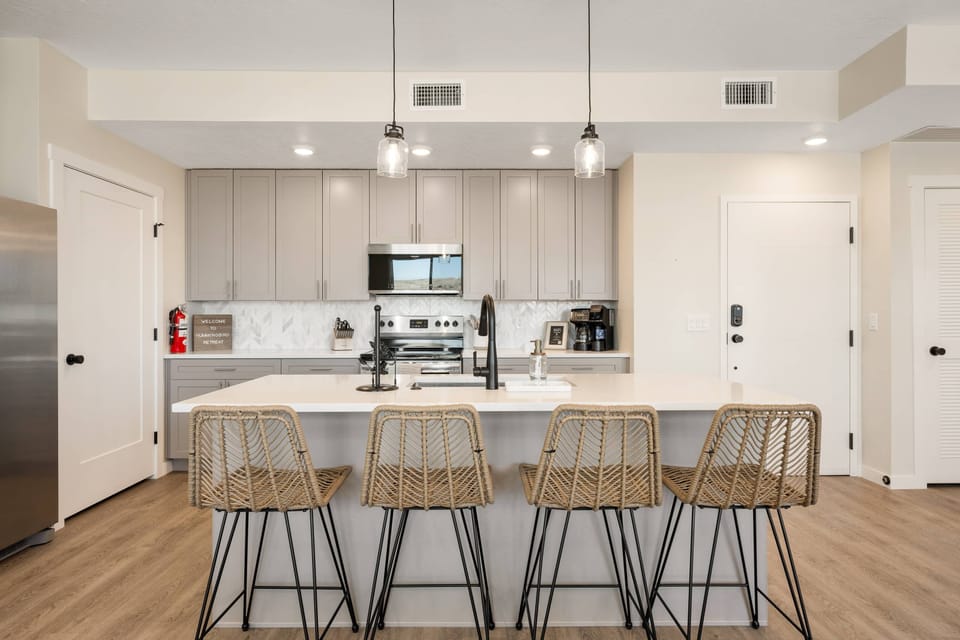 Counter Seating