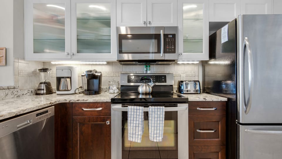 Sterling Shores 314 Kitchen