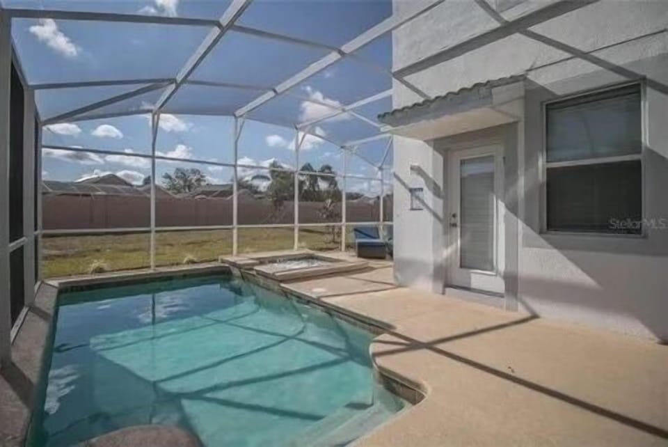 Pool, Water, Swimming Pool, House, Outdoors
