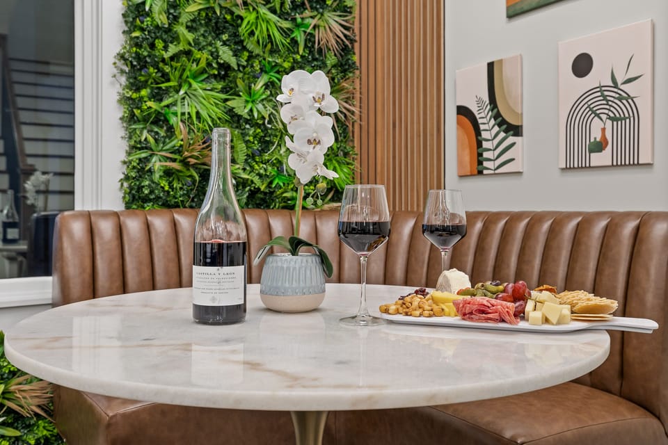 Dinning nook ideal for a intimate dinner after a day of exploring Chattanooga 