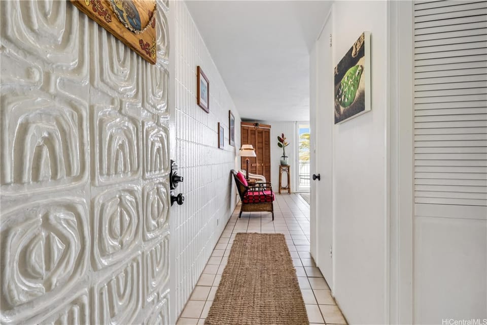 Luxury Condo | Blackout drapes, iron/ironing board, WiFi (free), individually decorated