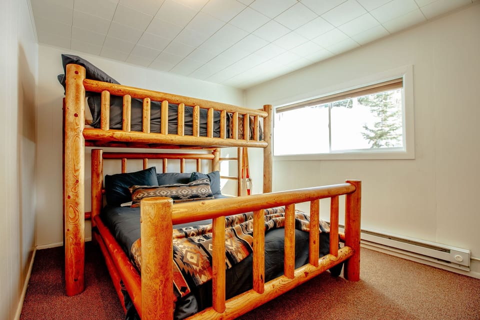 Downstairs Bunk Bedroom 2