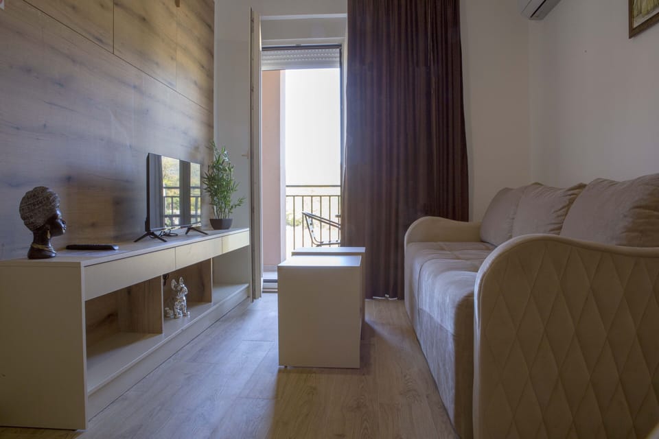 Living room is full of bright and fresh air from the mountains 