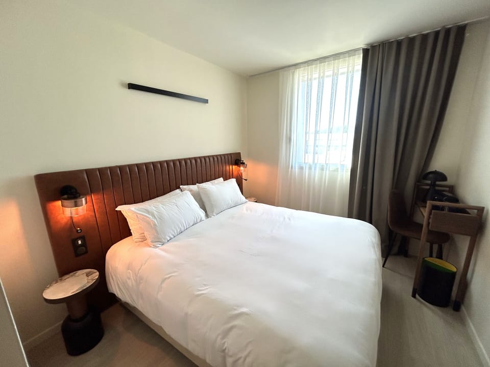 Double Room | Premium bedding, Select Comfort beds, desk, soundproofing
