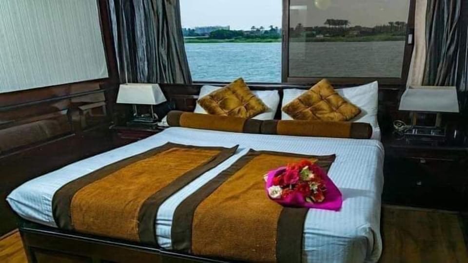 Basic Triple Room, Multiple Beds, Air conditioning | Premium bedding, Select Comfort beds, minibar, desk