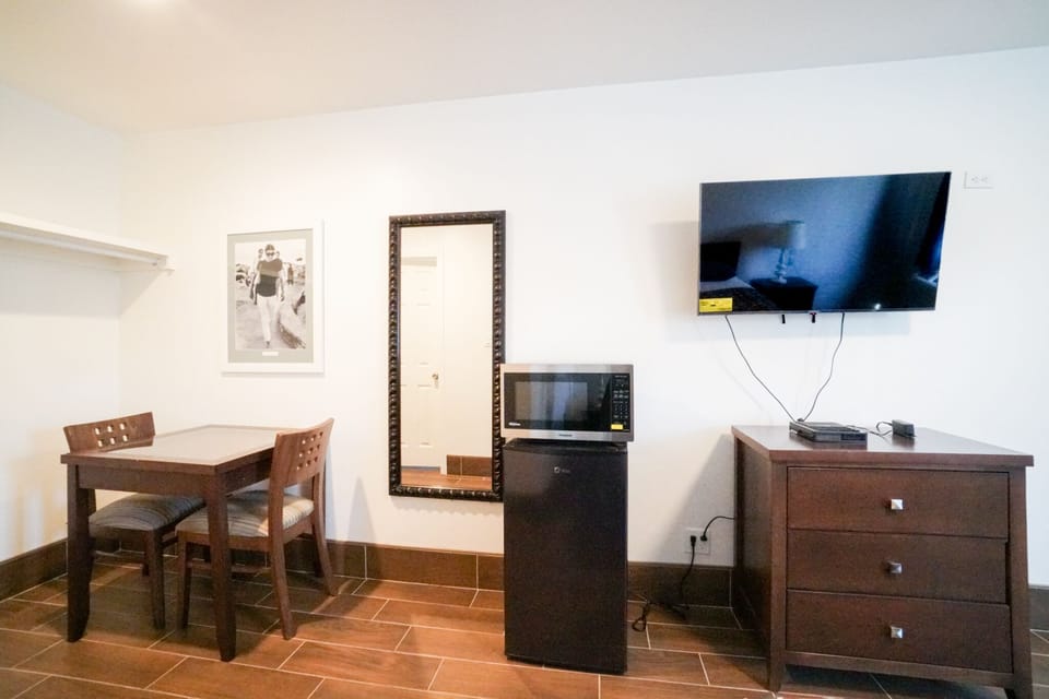 Economy Room | Free WiFi, bed sheets