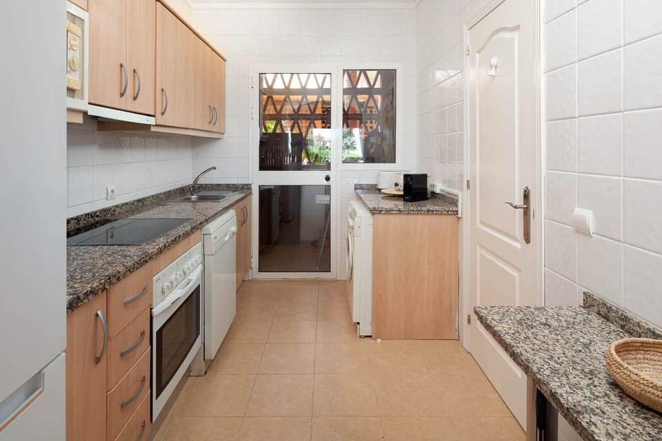 The kitchen has everything you need to enjoy a wonderful stay, oven, microwave, ceramic hob, dishwasher, coffee machine, toaster, fridge and washing machine.