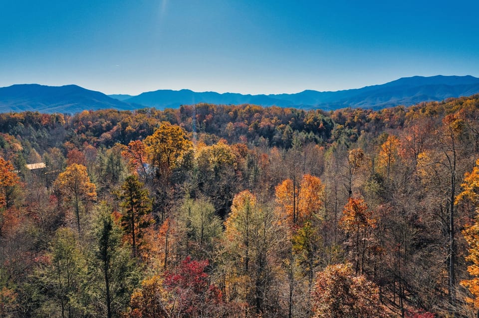 Enjoy The Great Smokey Mountains right on your back porch!