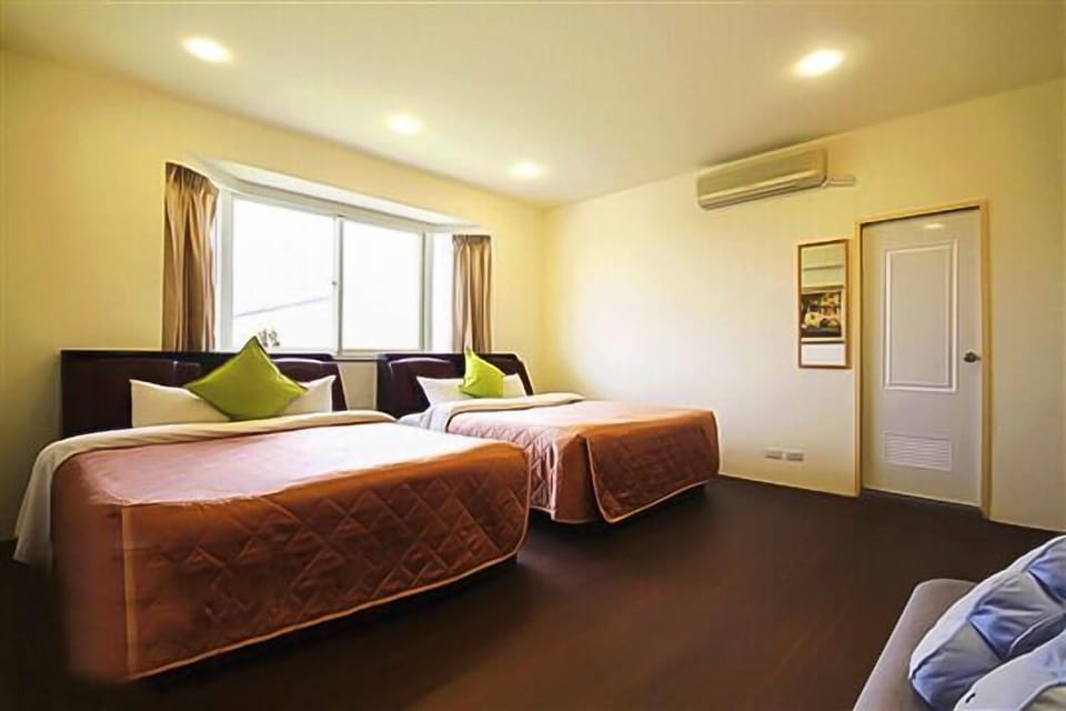 Family Room | Blackout drapes, free WiFi