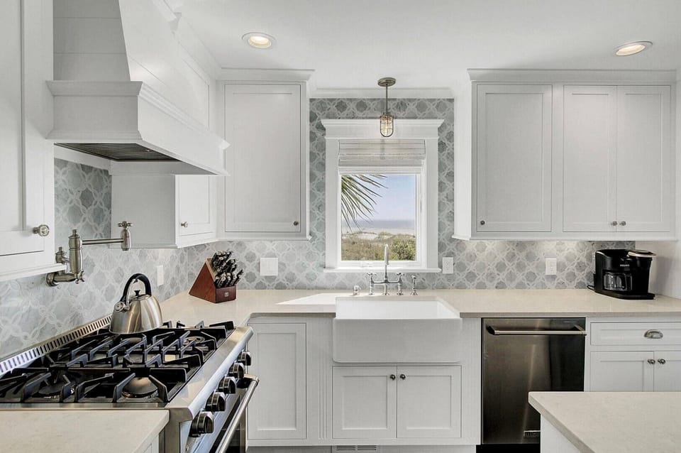 Kitchen at 1 Beach Club .