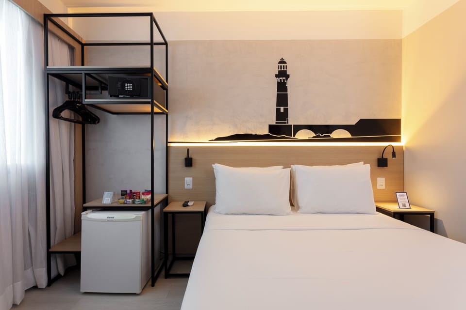 Superior Casal | Laptop workspace, free WiFi, bed sheets
