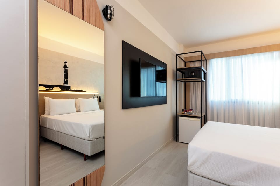 Superior Casal | Laptop workspace, free WiFi, bed sheets
