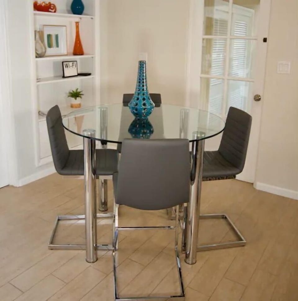 Dining for four with bar stool countertop space  for four.