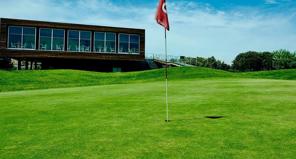 Just 5km away, play 9 fast, fun holes at The One Hills Lisbon City Golf course!