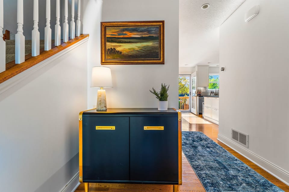 Elegance and Warm Welcome. Enchanted Haven is delighted to be your host!  "We would not hesitate to book this property again when we're in town." - Troy