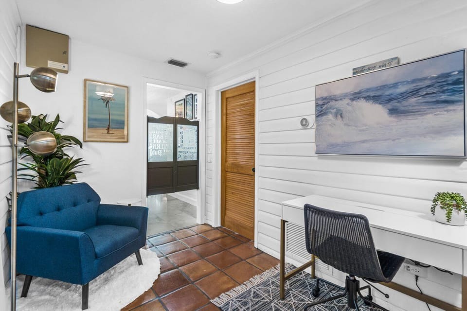 Cozy Office located right off the Master with new desk, USB ports, powerful WiFi