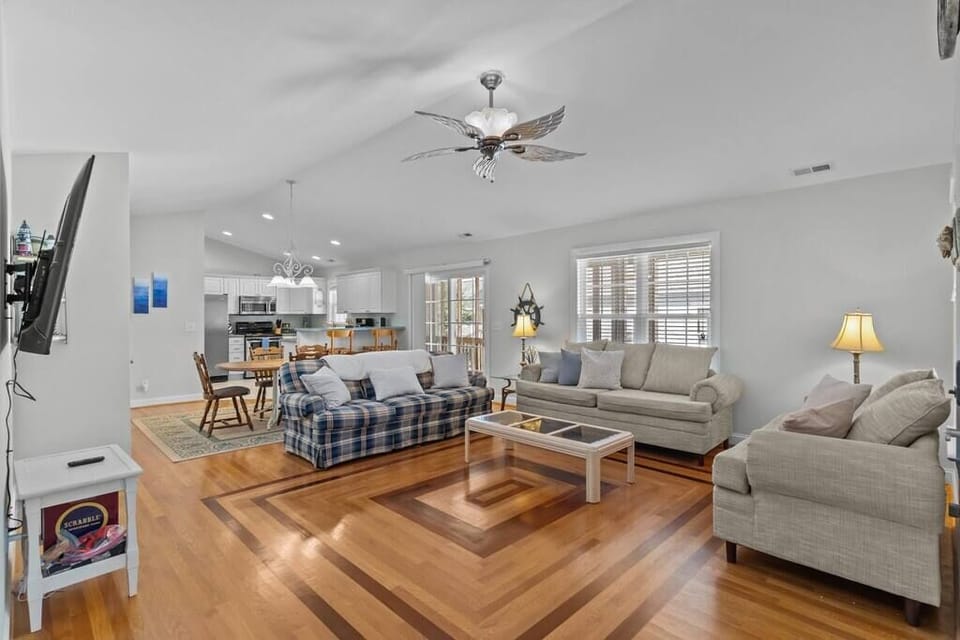 Living Room w/ Cozy Seating, and Flat Screen TV