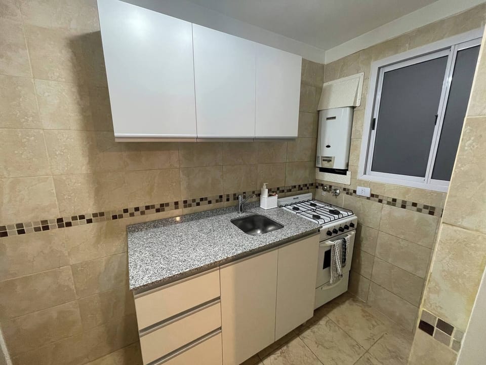 Apartment, 1 Bedroom, Smoking | Private kitchen
