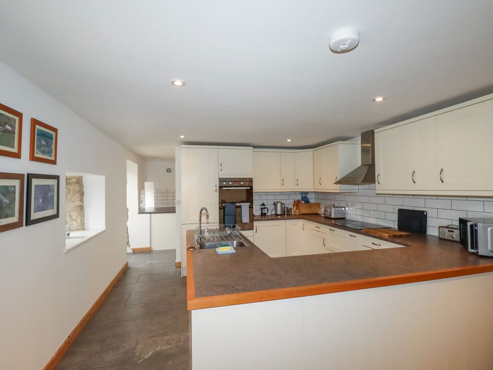 Cottage | Interior