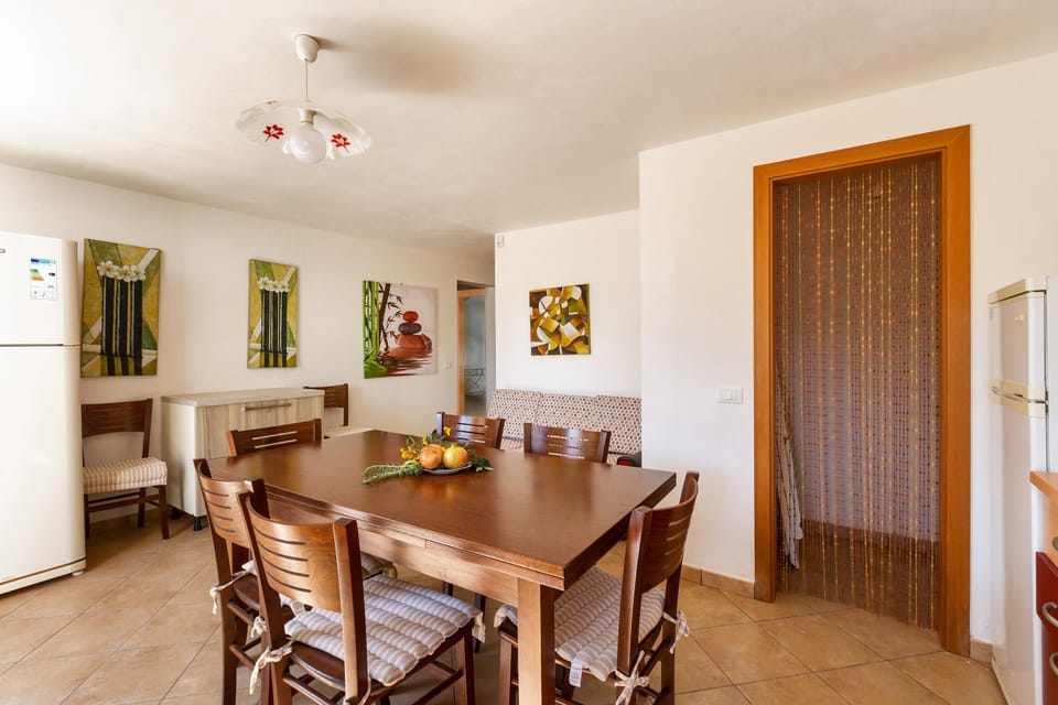 Apartment | Dining room