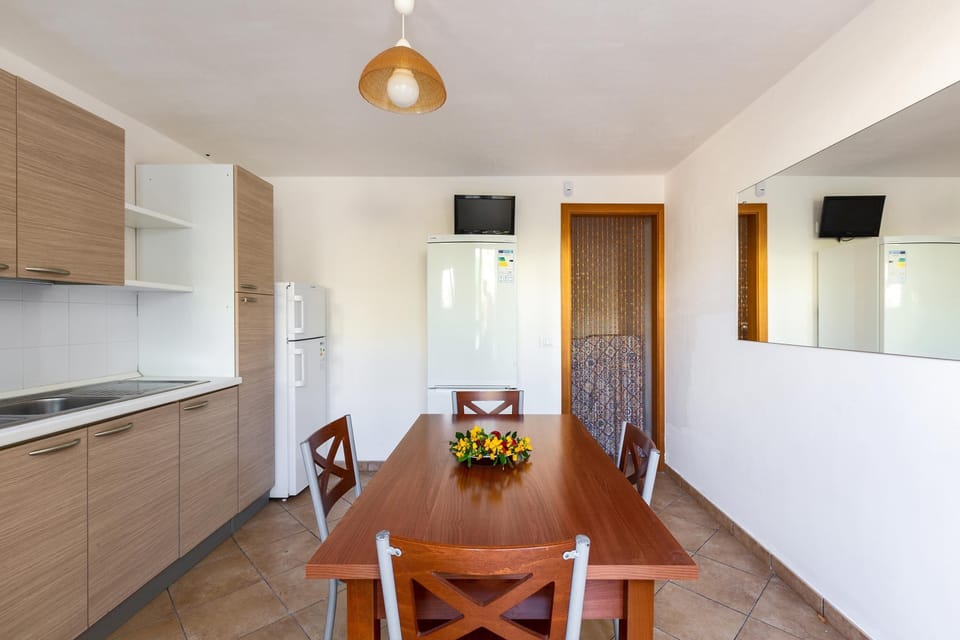 Apartment | Dining room