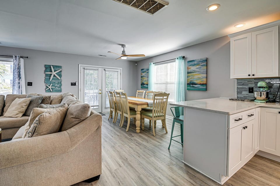 House (3 Bedrooms) | Interior