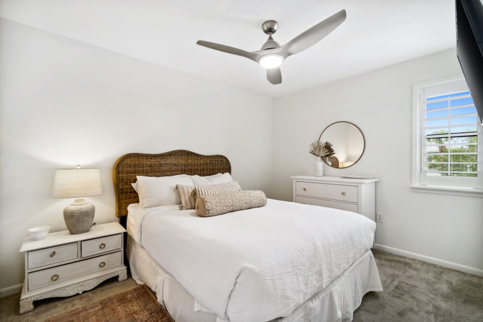 Condo, 1 Bedroom, Resort View | 1 bedroom, individually decorated, individually furnished