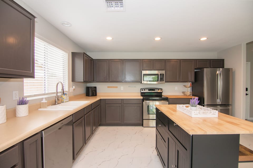 Other angles of the kitchen.