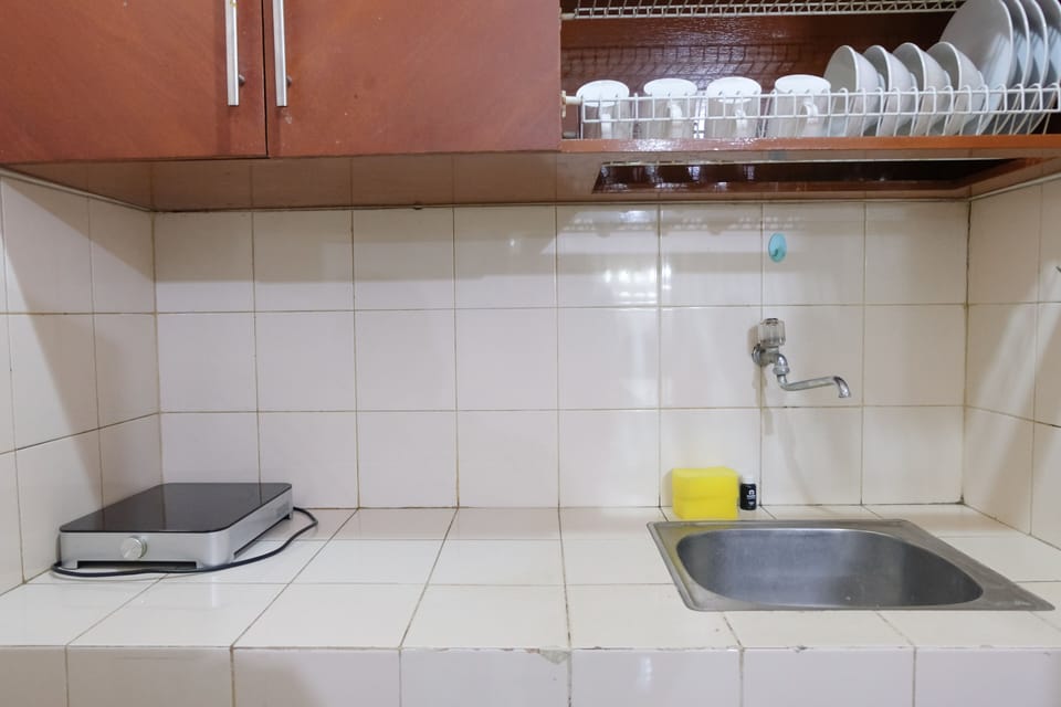 Apartment | Private kitchen | Full-size fridge, stovetop