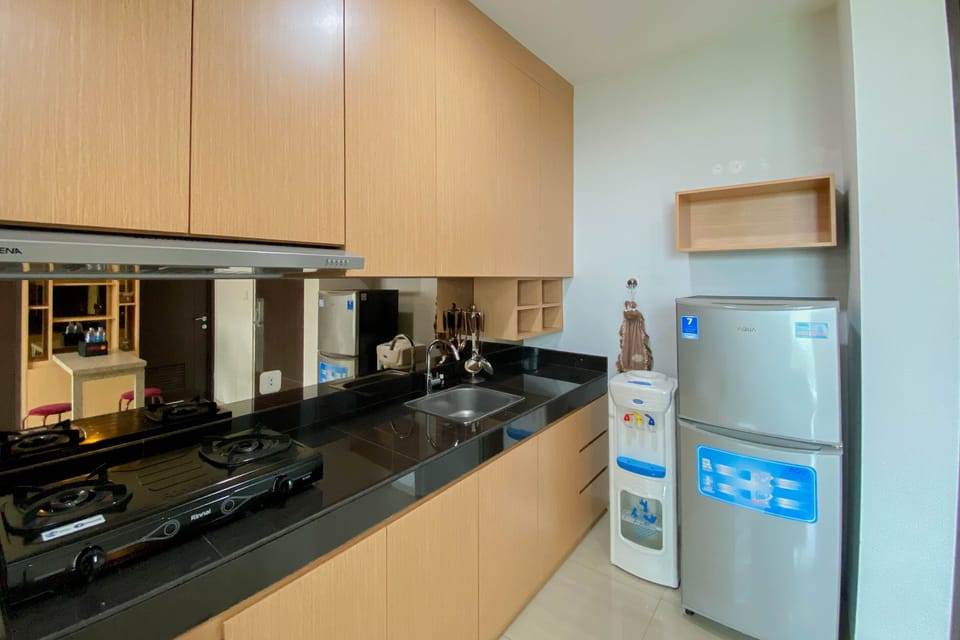 Apartment | Private kitchen | Full-size fridge, stovetop
