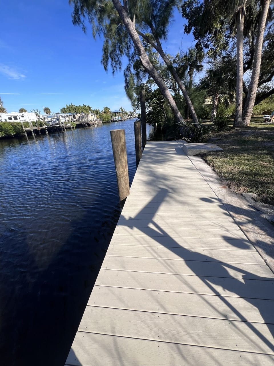 29’ Dock 3-6 ft deep