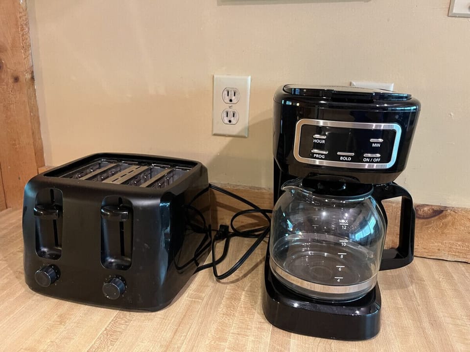 Drip coffee maker