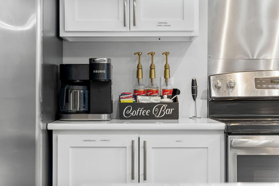 Keurig dual coffee maker brews K-cups & drip coffee! Enjoy syrups, tea & more!