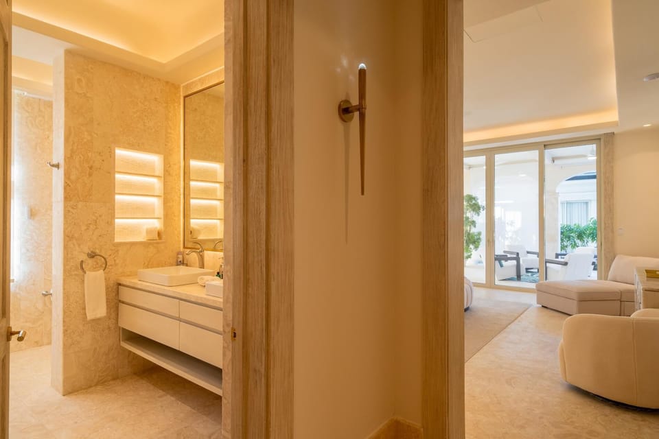 Playa Serena 19 - One of a kind mansion with full service staff, spa, and gym (5048)