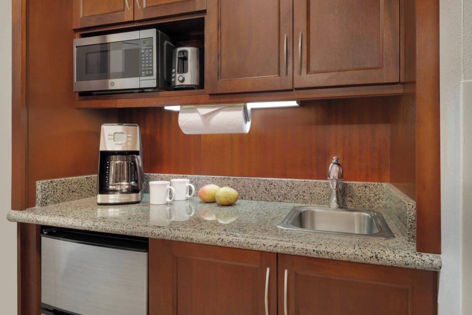 Kitchenette in Guest Bedroom