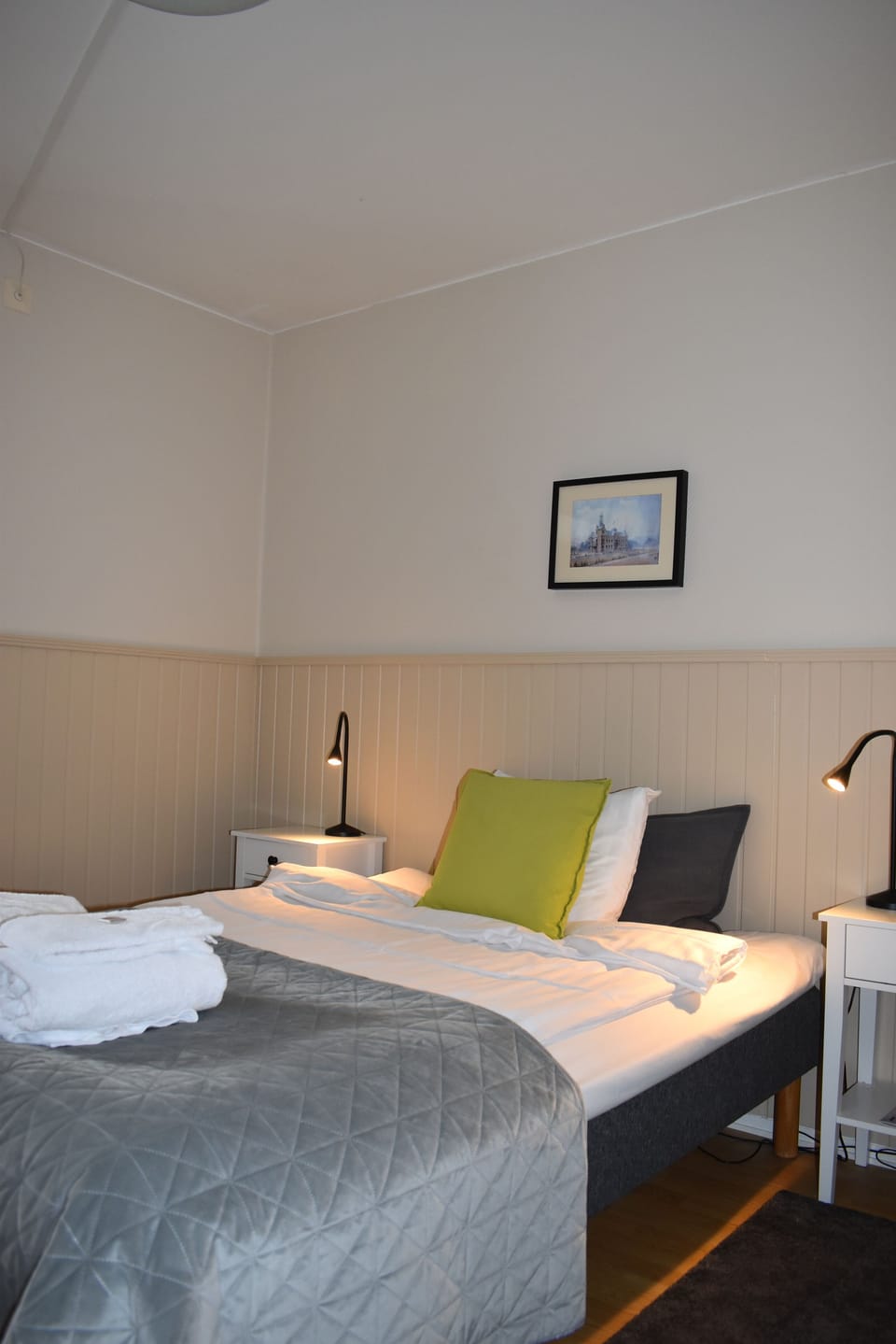 Small Double Room | Hypo-allergenic bedding available, desk, blackout drapes, cribs (free)