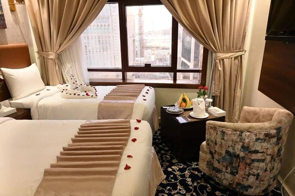 In-room safe, desk, free WiFi, bed sheets