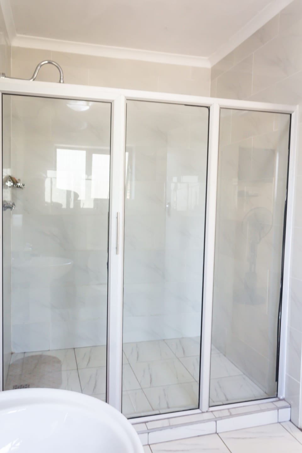 Executive Studio Suite | Bathroom