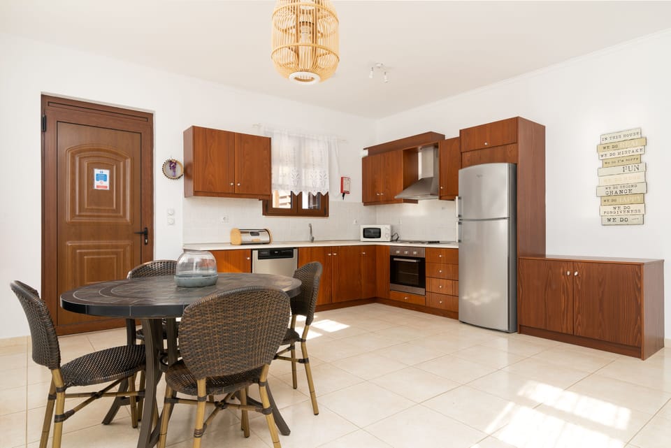 Villa, 2 Bedrooms, Mountain View | Private kitchen | Coffee/tea maker, electric kettle
