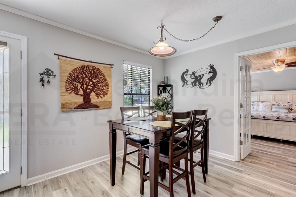 House, 3 Bedrooms | Dining