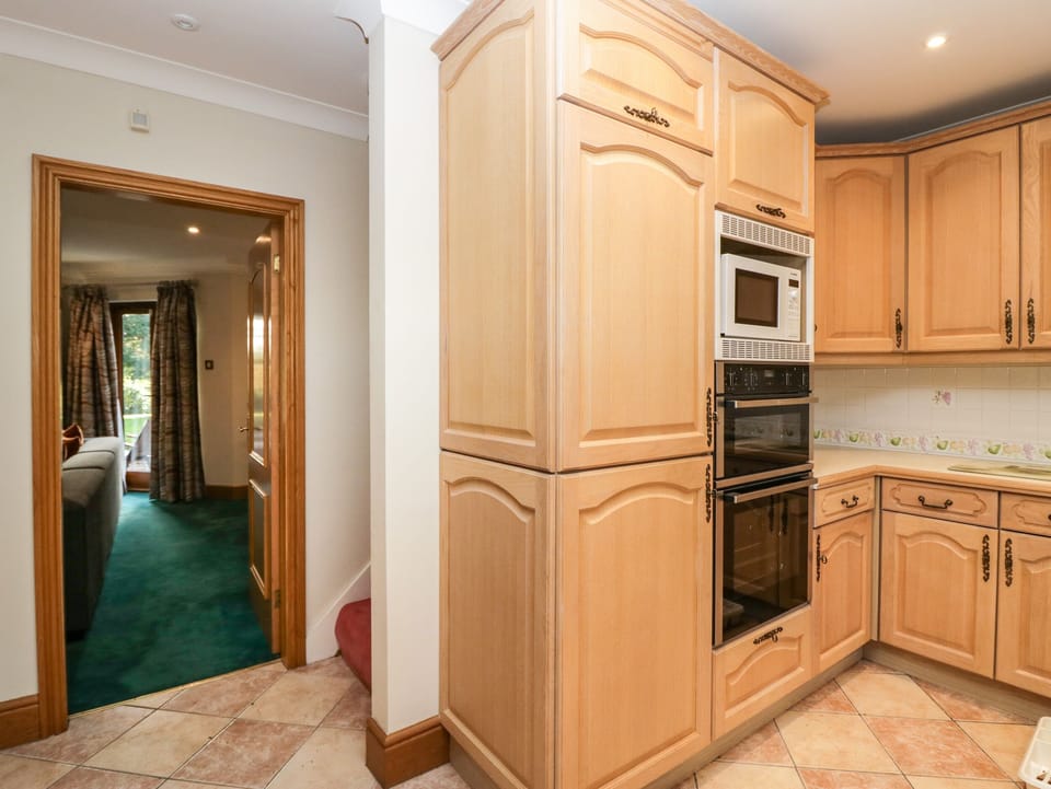 Fridge, dishwasher, electric kettle, toaster