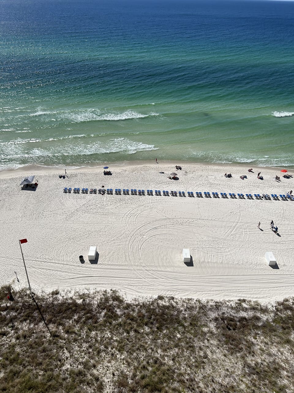 Beach chair service, March to October