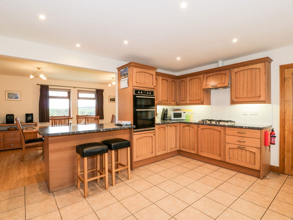 Fridge, dishwasher, electric kettle, toaster