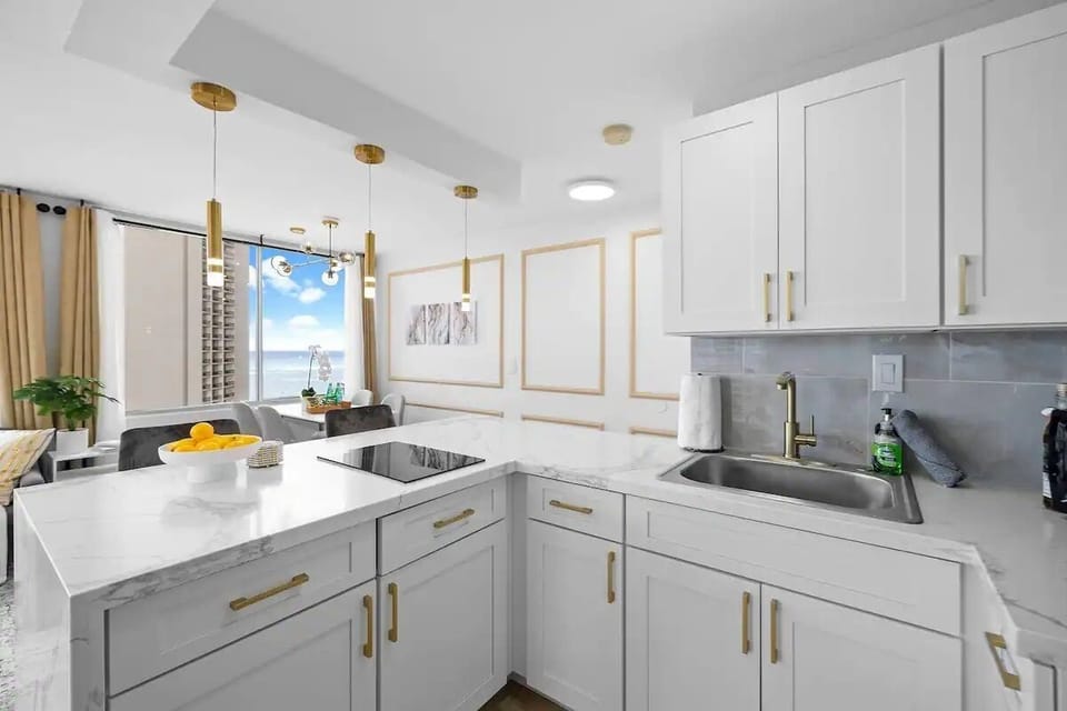 Well Pointed Kitchen