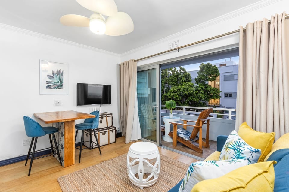 Apartment (0 Bedroom) | Interior