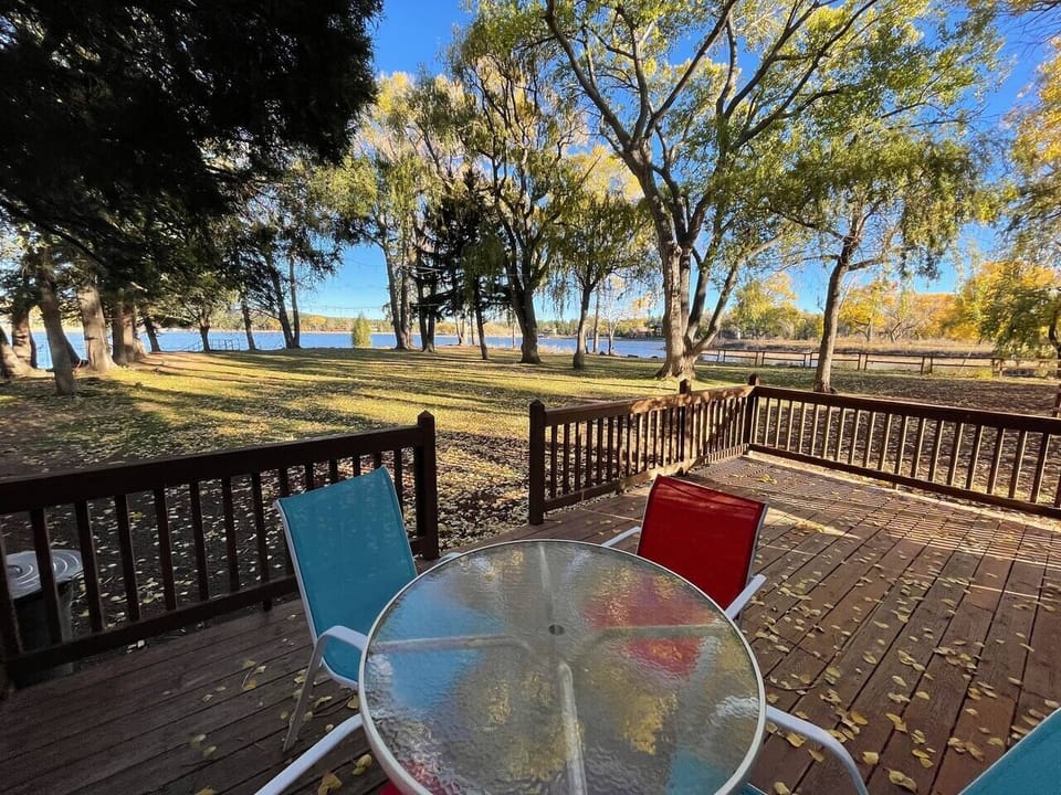 Lake View Attached Deck